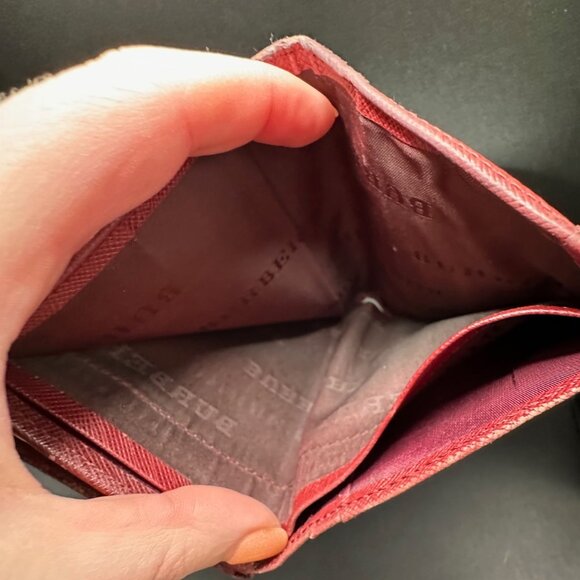 Burberry Plaid Nova Check Lock Wallet - GUC - Picture 10 of 12